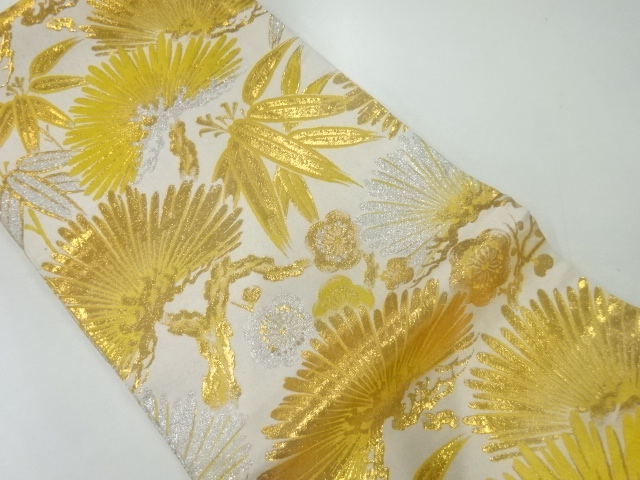 アンティーク　松竹梅模様織出し丸帯（着用可）